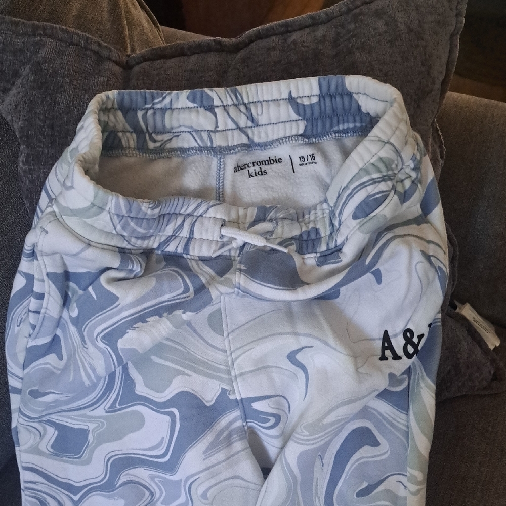 Abercrombie Kids Swirl Pattern Joggers